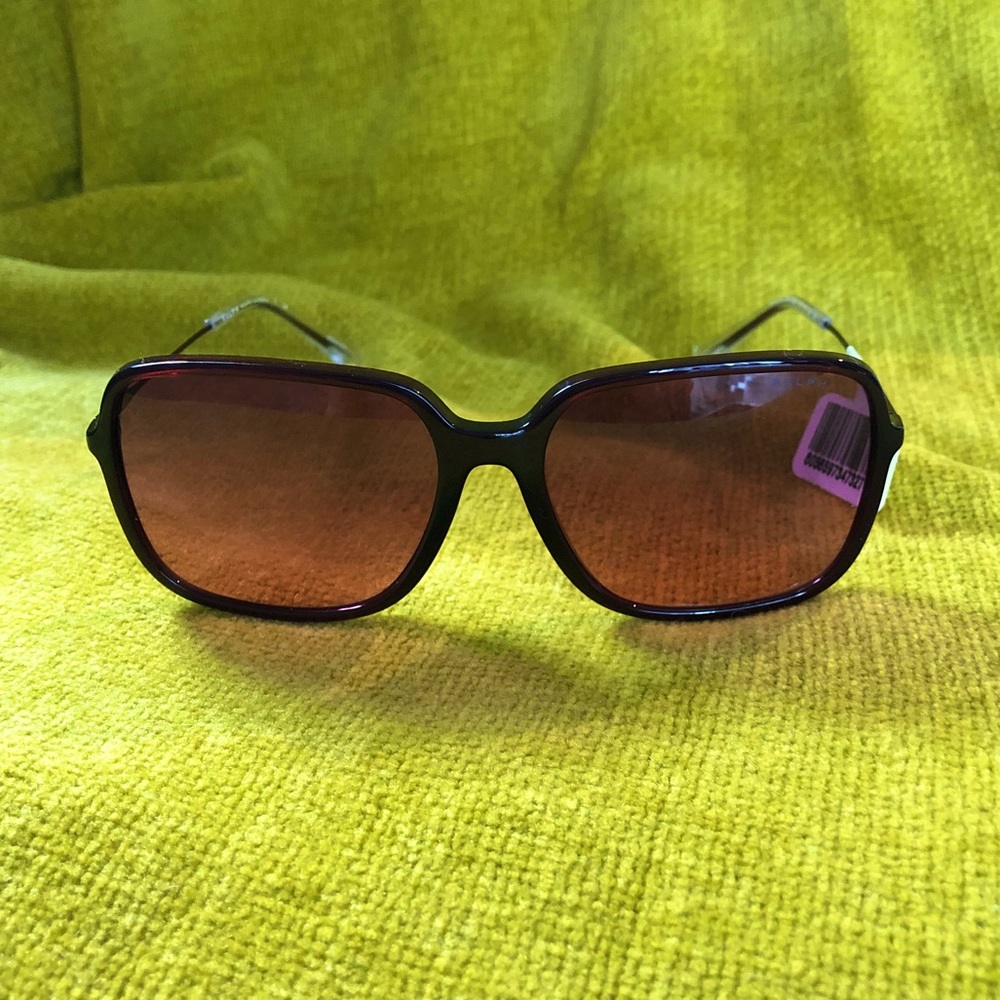 (SOLD) NWT Ralph Lauren Sunglasses
